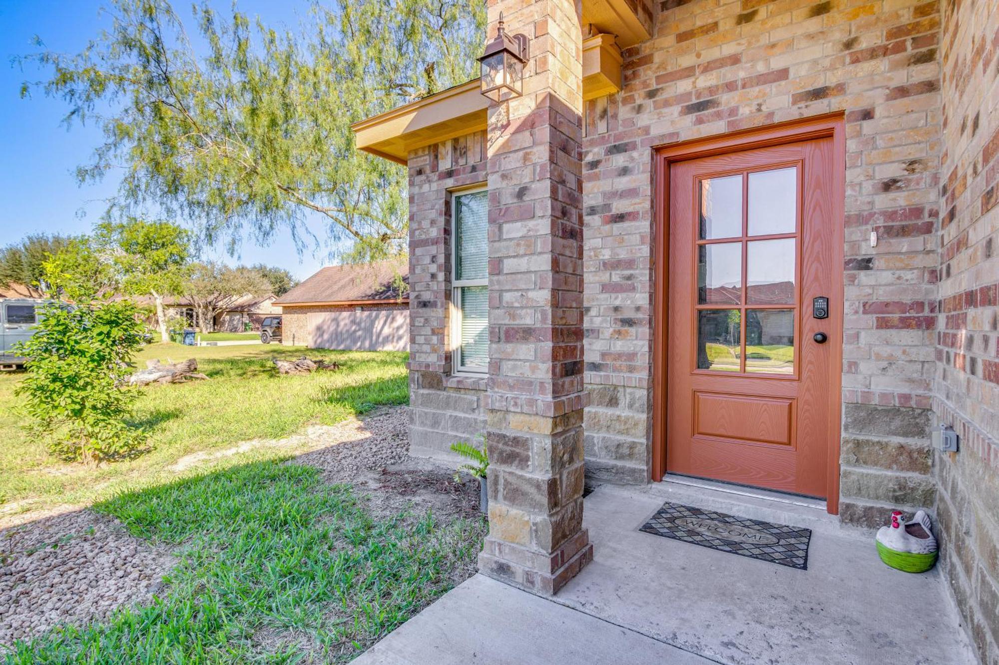 Pet-Friendly Brownsville Apartment With Yard! Экстерьер фото
